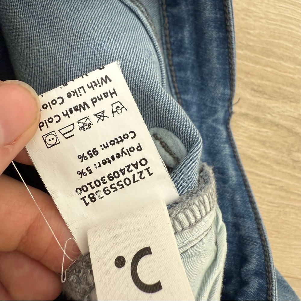 Commense High Rise Wide Leg Flare Jean - Picture 16 of 16